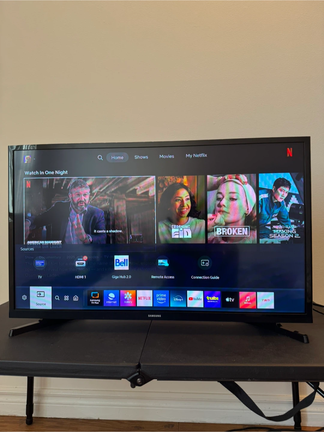 Samsung Smart TV with Remote