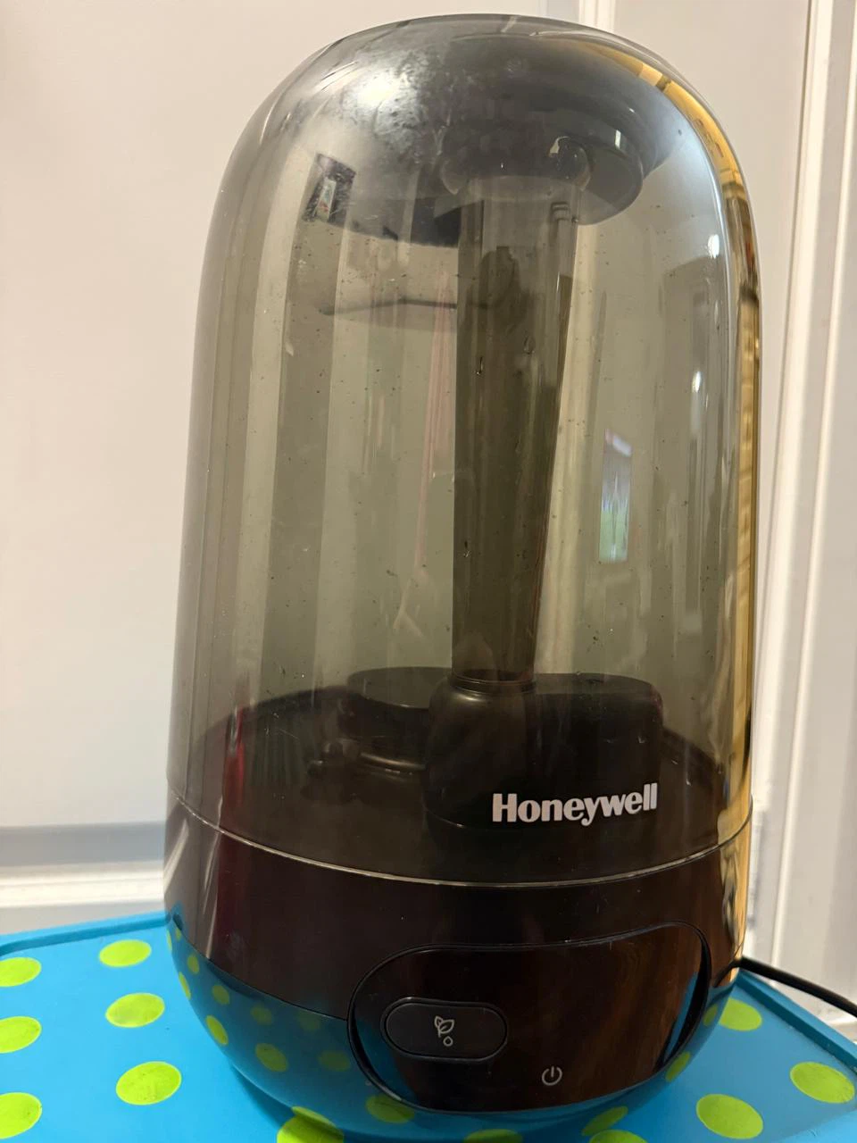 Honeywell Humidifier moving out sale