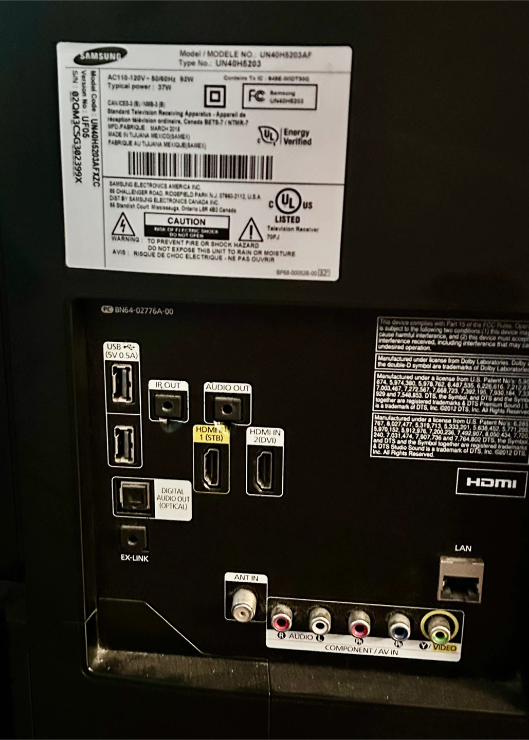 Samsung 32” flatscreen TV - photo 2