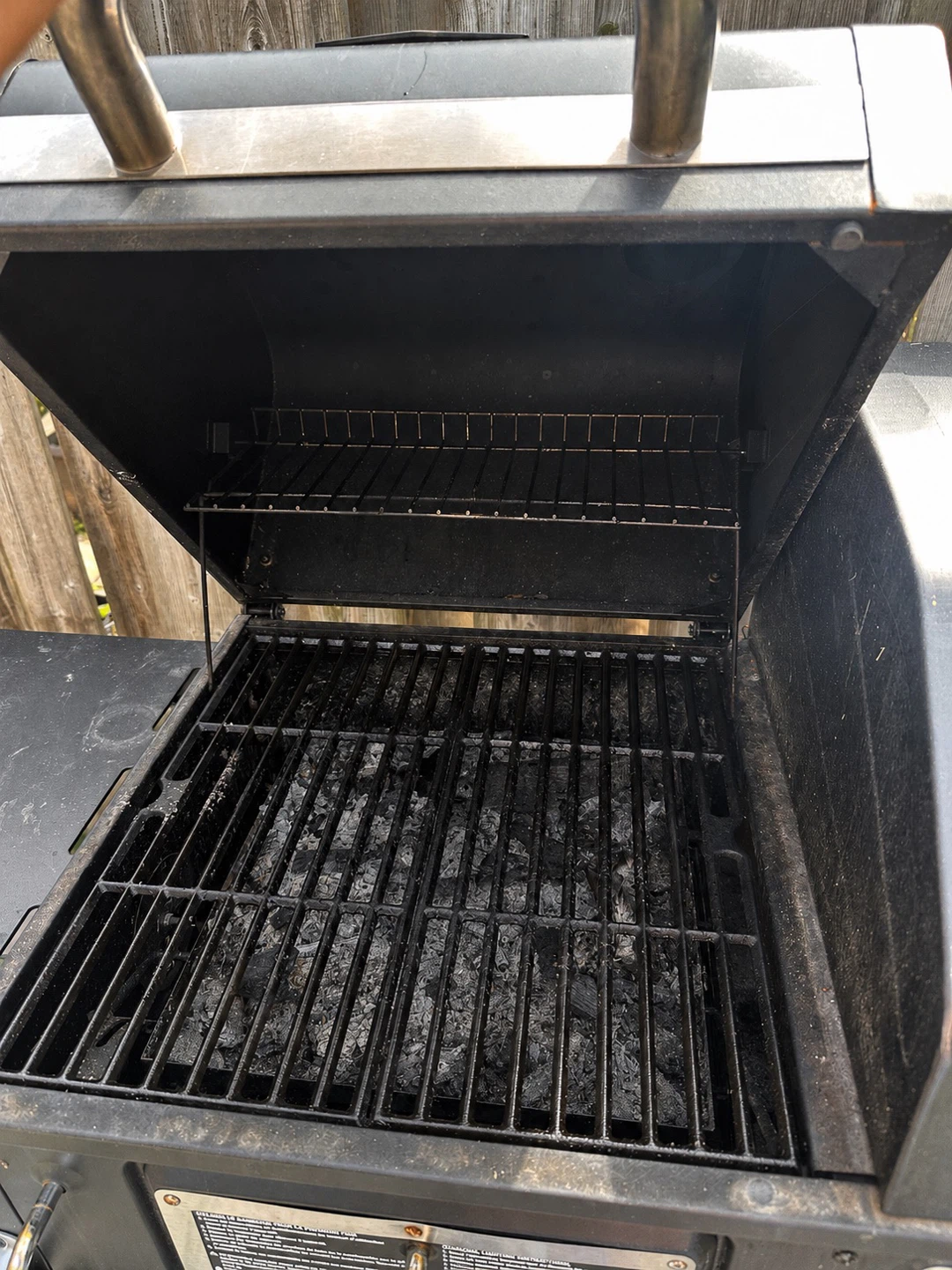 BBQ Charcoal & Gas - photo 2