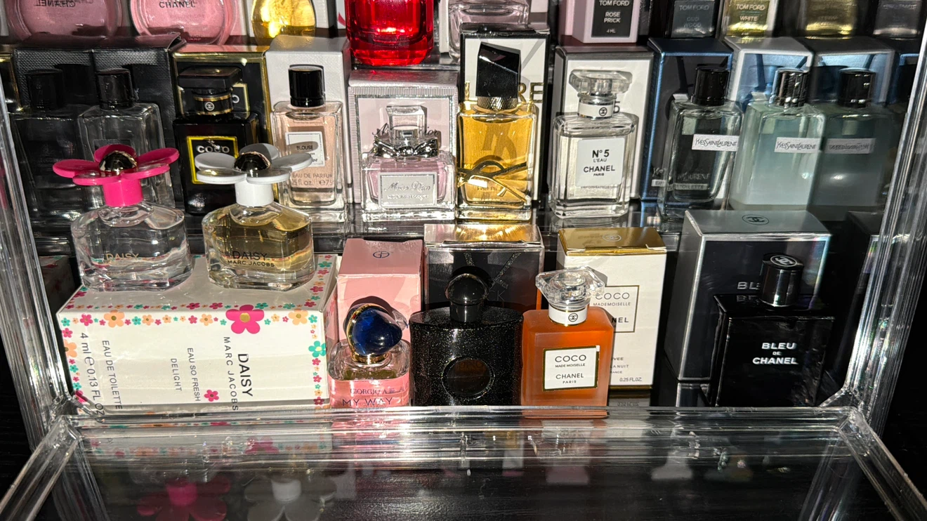 Collection of Miniature Perfumes - photo 4