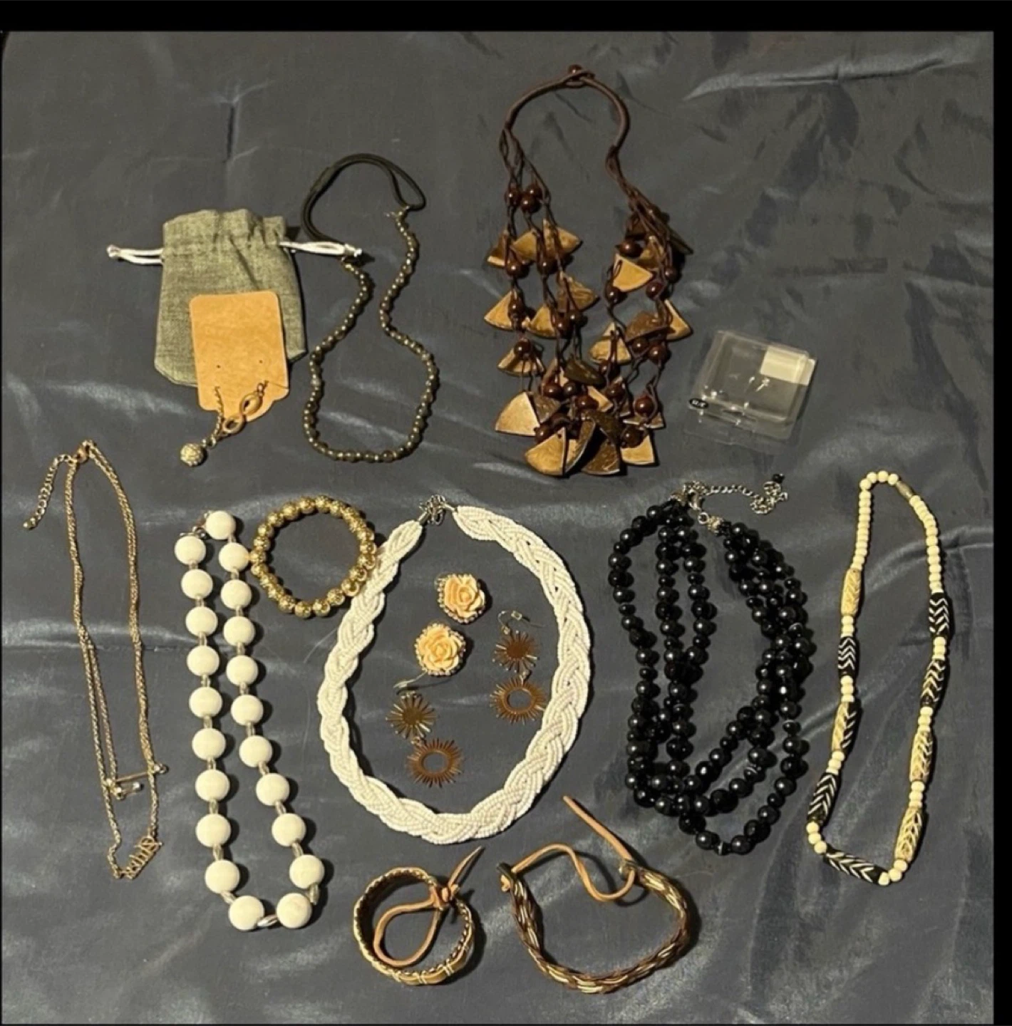 Assorted Jewellery Lot