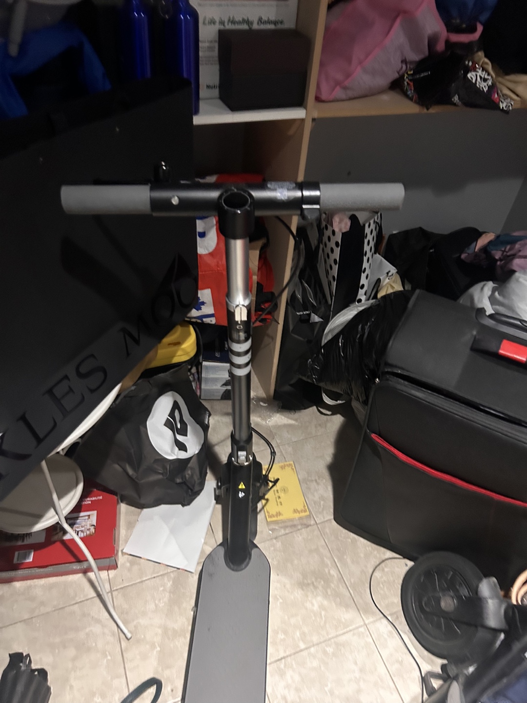 OKAI neon scooter( brand new) - photo 4