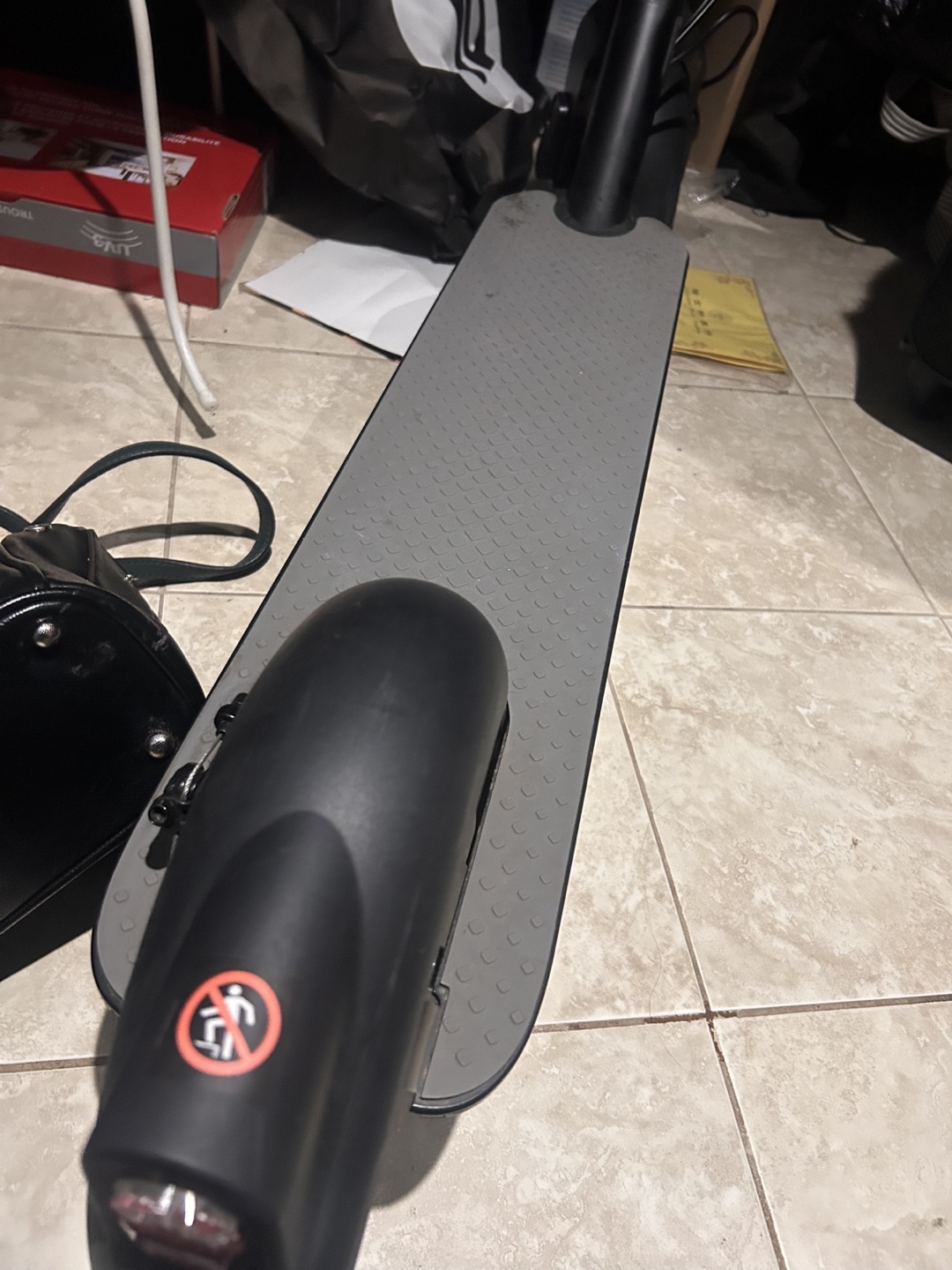 OKAI neon scooter( brand new)