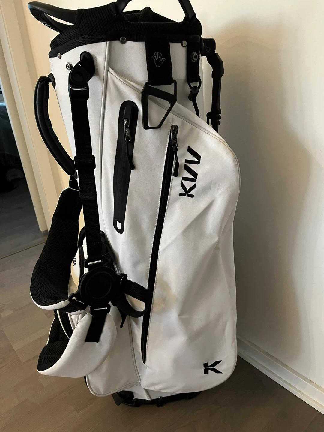 KVV White Golf Bag