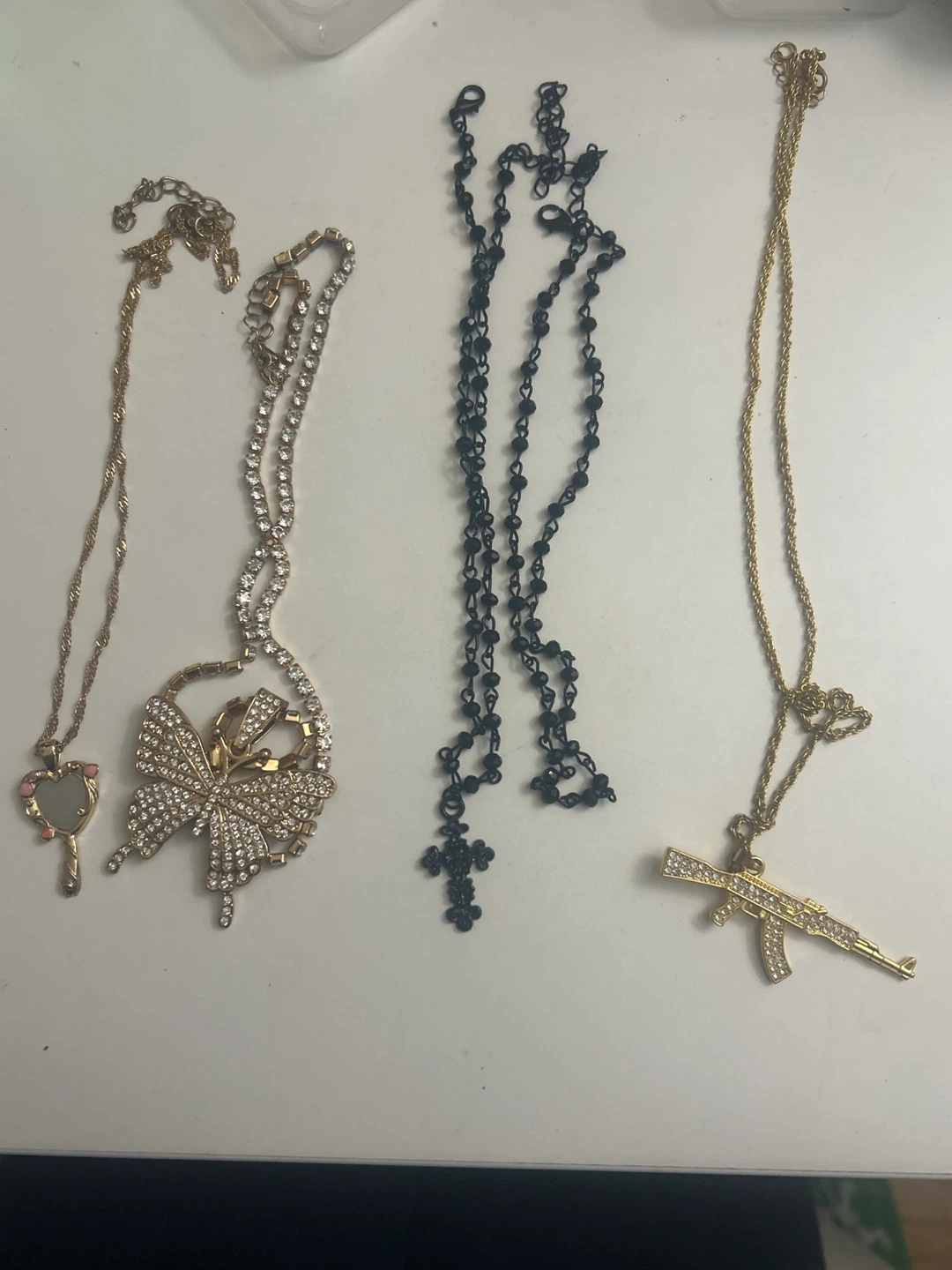 Assorted jewelry