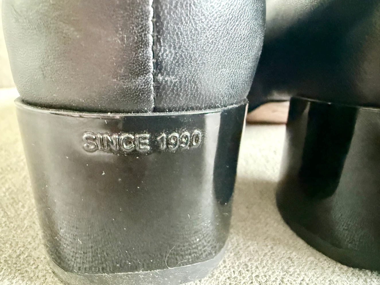 Franco Sarto Black Leather Pumps Women’s Size 9.5M - photo 3