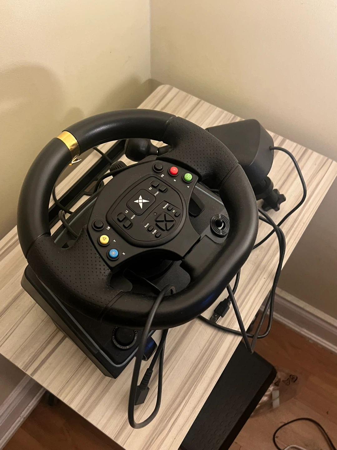 Gaming wheel set