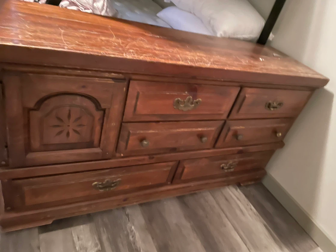 Wooden Dresser with 7 Drawers