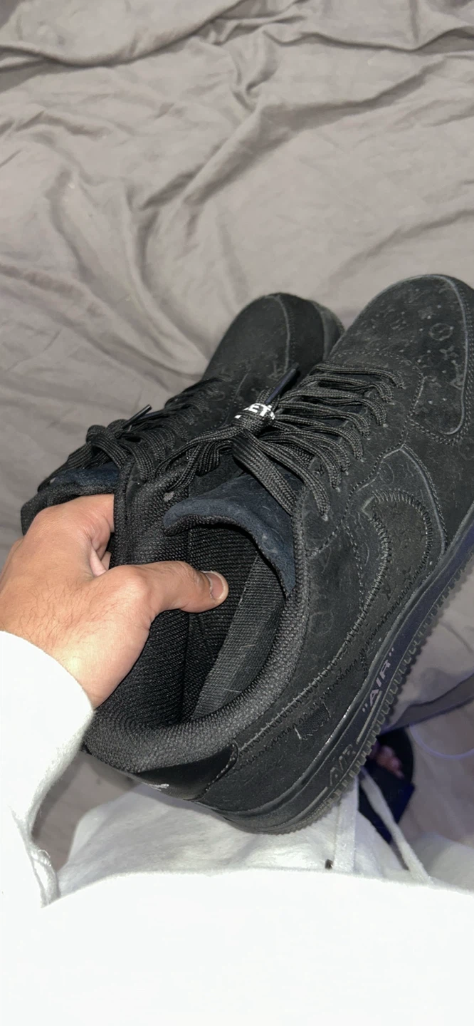 Louis Vuitton x Off White x Nike Air Force 1 Low Black - photo 2