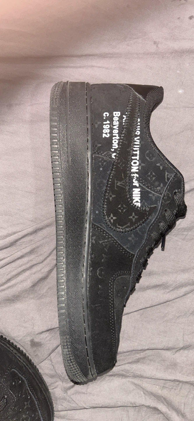 Louis Vuitton x Off White x Nike Air Force 1 Low Black - photo 3