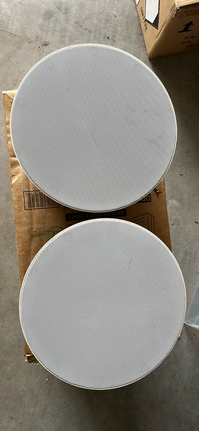In-ceiling speakers - photo 2