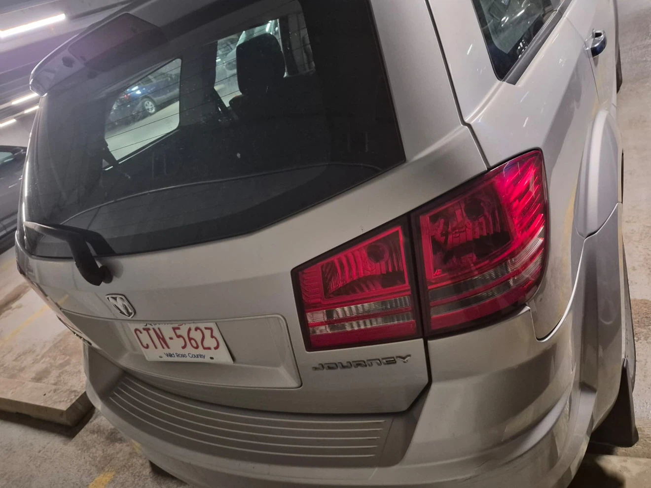 2010 dodge journey 7 seater - photo 2