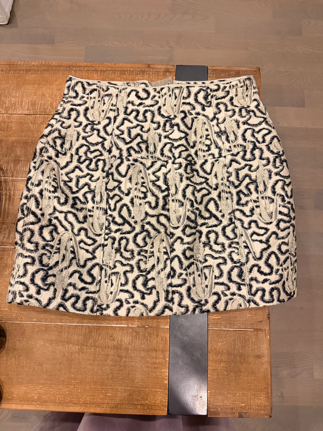 Textured Pattern Mini Skirt