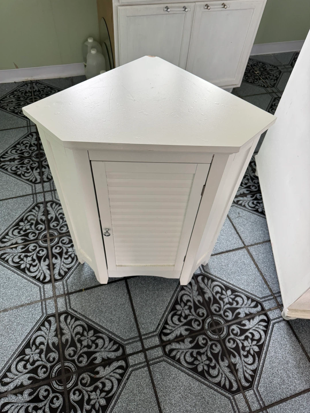 White Corner Cabinet - photo 2