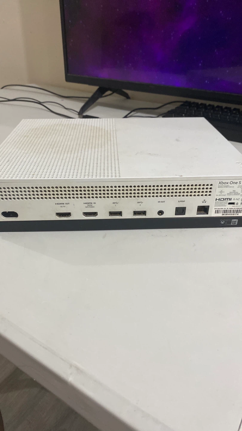 Xbox One S Console with Controller - photo 2