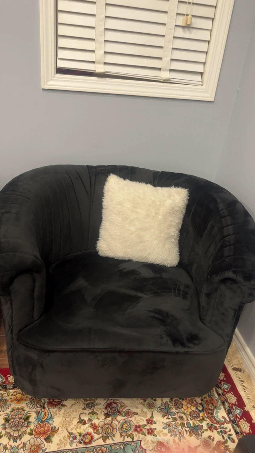 Black Velvet Sofa and Armchair Set - photo 5