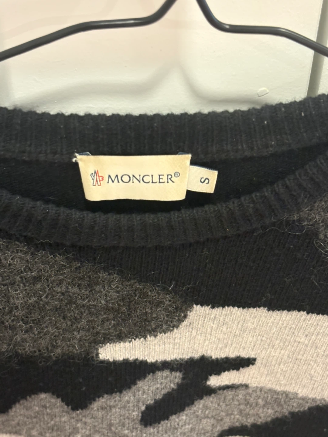 Moncler Camo Sweater Size S - photo 3