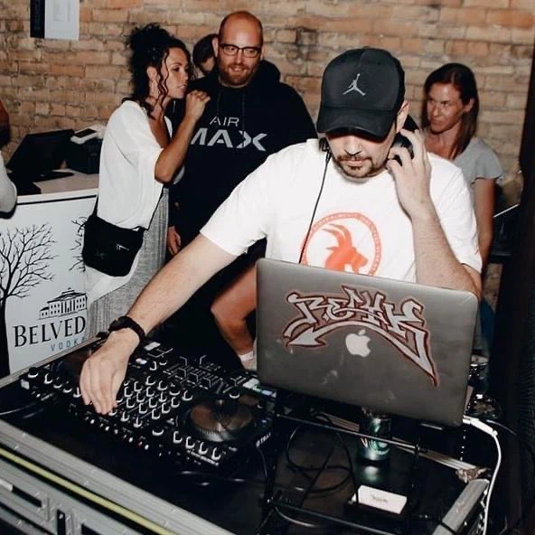 DJ Service