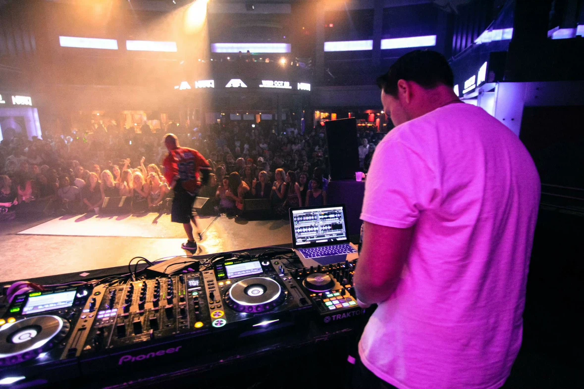 DJ Service - photo 3