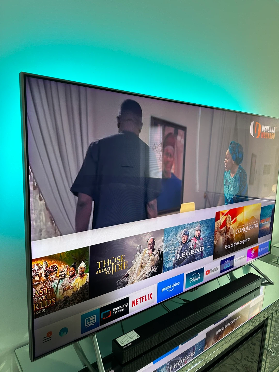 Samsung 65" QLED 4K Smart TV – Great Condition - photo 2