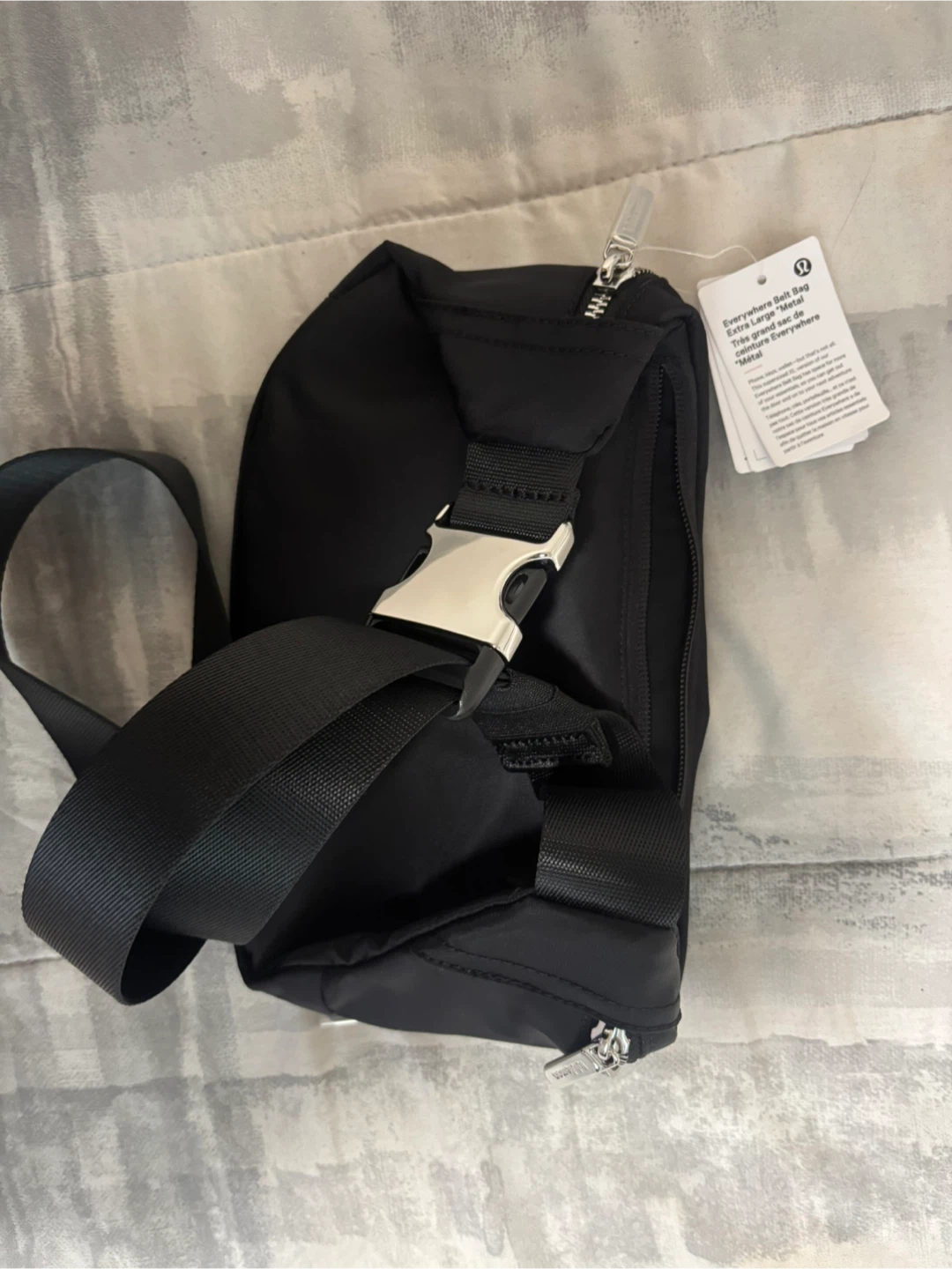 Lululemon Everywhere Belt Bag - photo 3