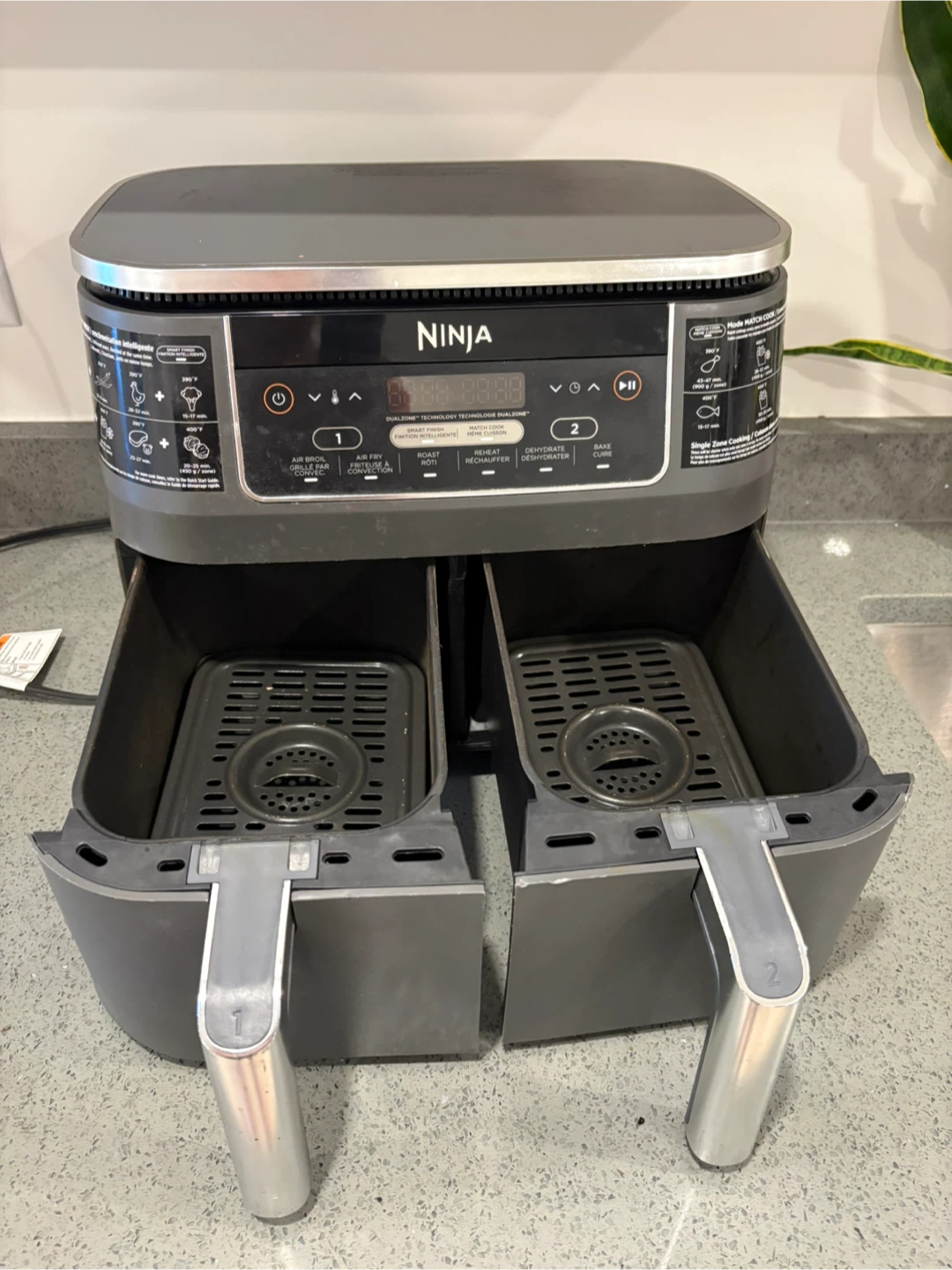 Ninja DZ201C Dual Air Fryer - photo 2