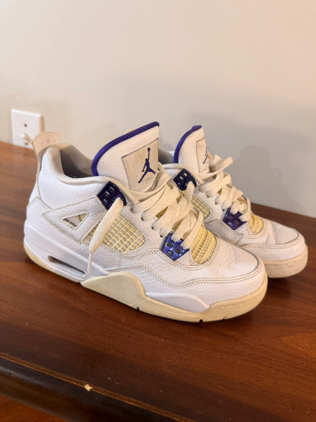 Air Jordan 4 metallic purple