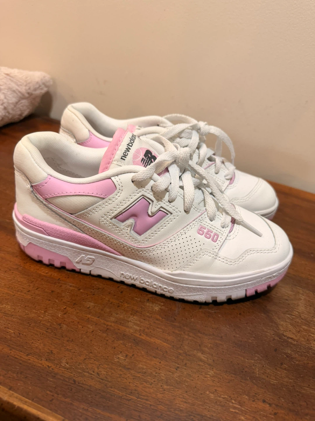 New Balance 550 Bubblegum Pink
