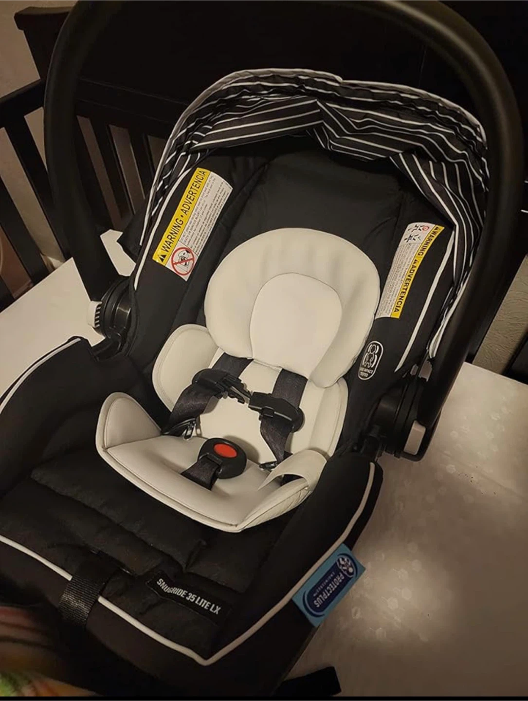 Graco SnugRide 35 Lite LX Infant Car Seat