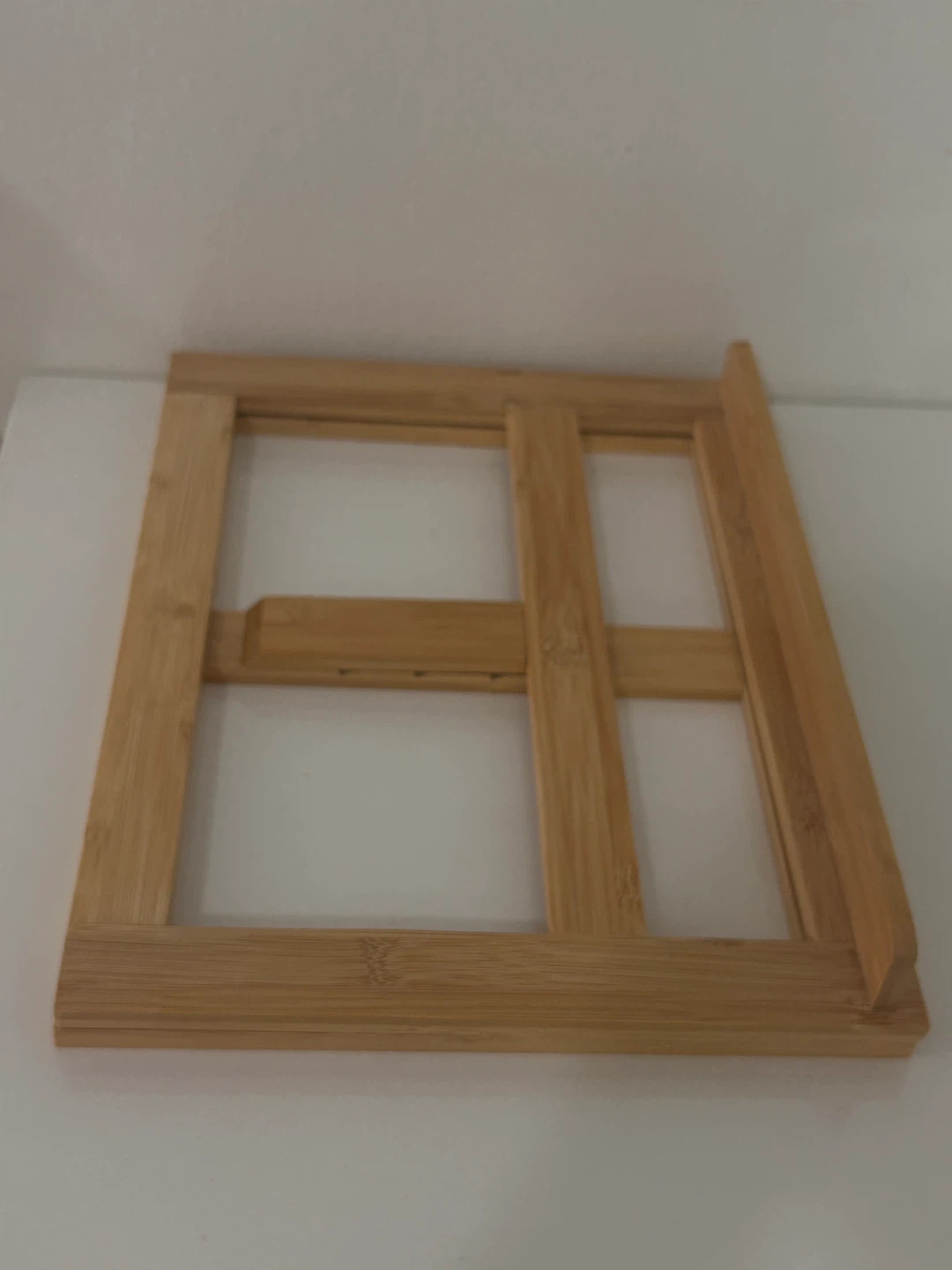 Wooden Book Stand - photo 4