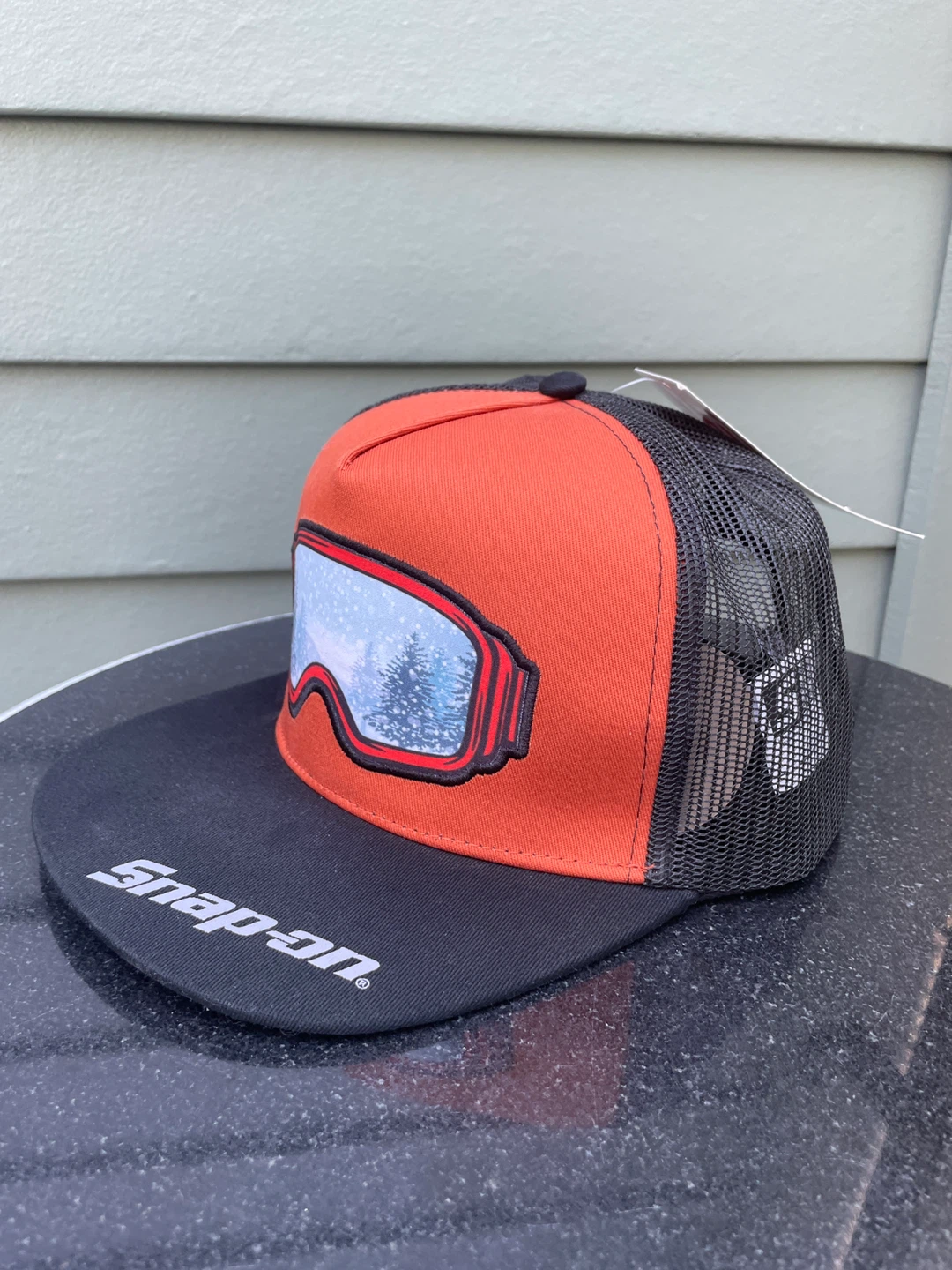 Snap-on Ski Goggles Trucker Hat Snapback NWT - photo 3