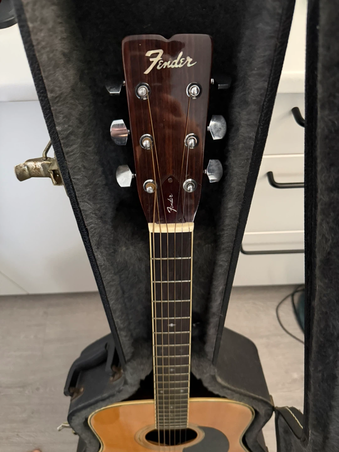 Fender Acoustic Guitar Model F-65 - photo 2