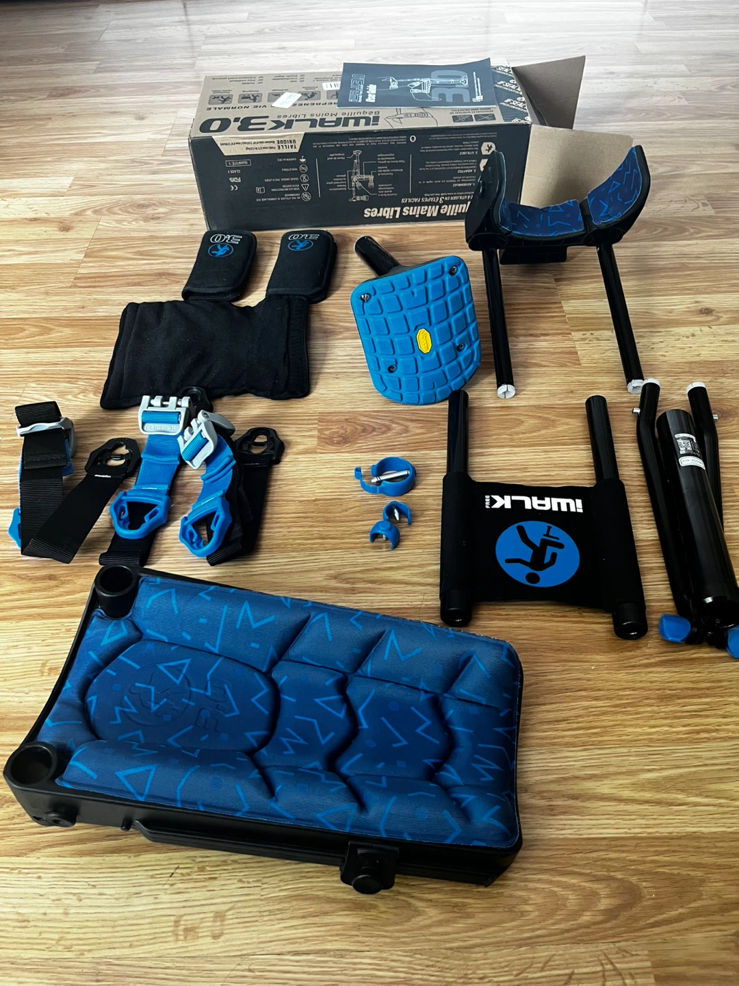 iWALK3.0 Free Knee Crutch Alternative