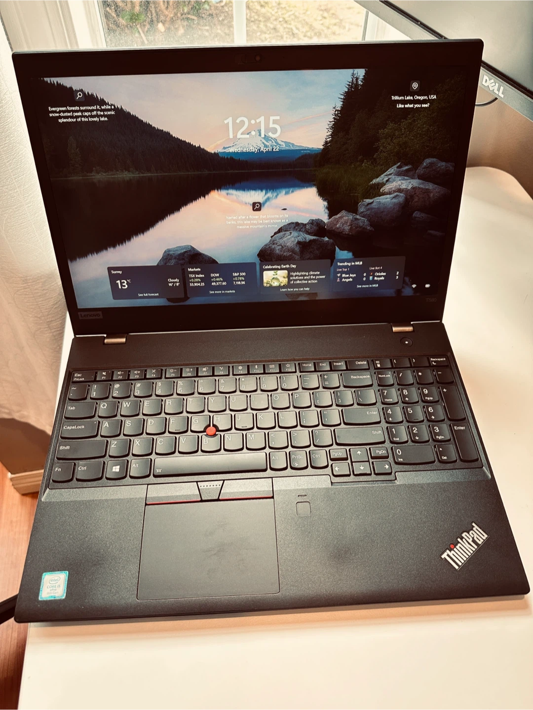 Lenovo ThinkPad T580 Laptop - photo 2