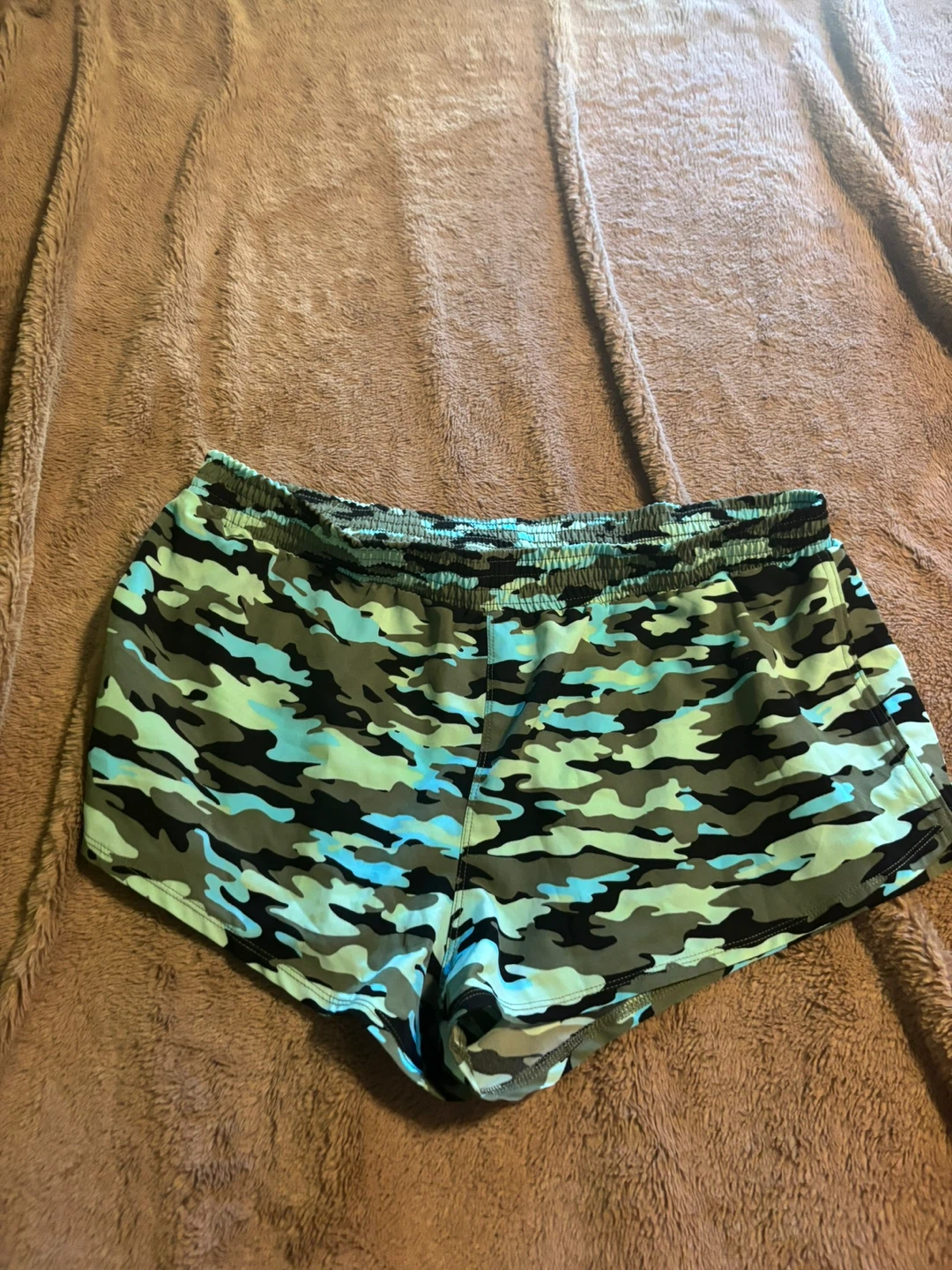 No Boundaries Camo Athletic Shorts XL/TG