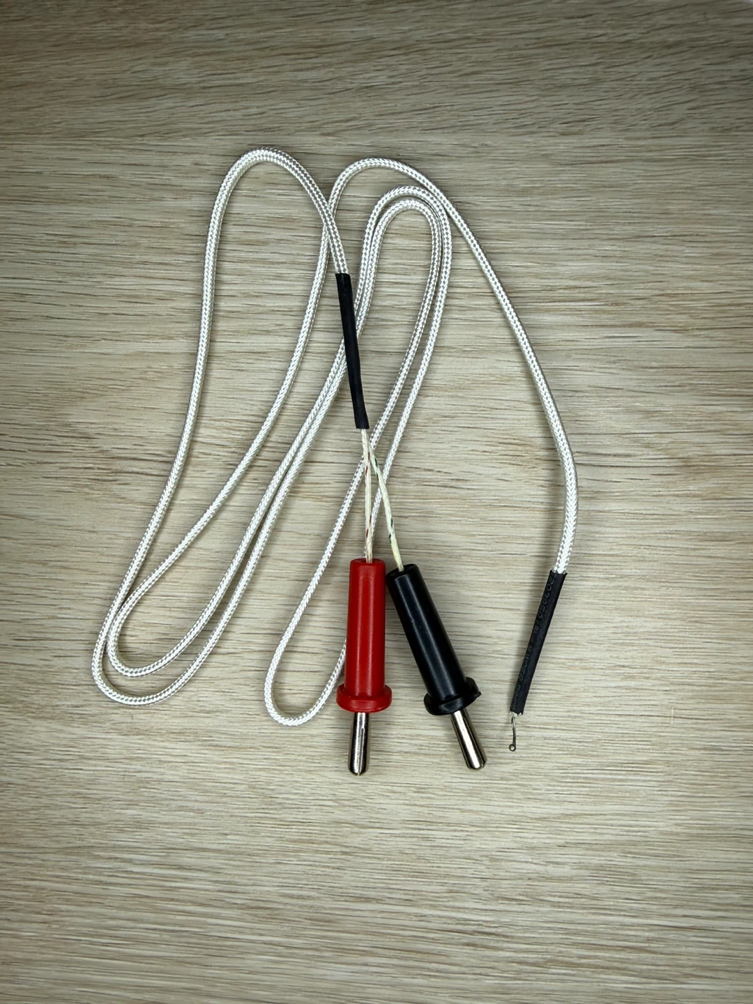 Temperature probe and Multitester test lead - photo 3