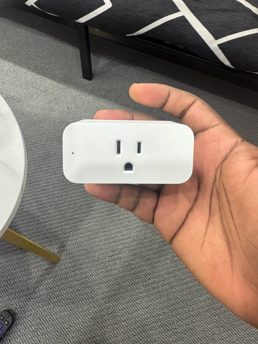 White Amazon Smart Plug - photo 2