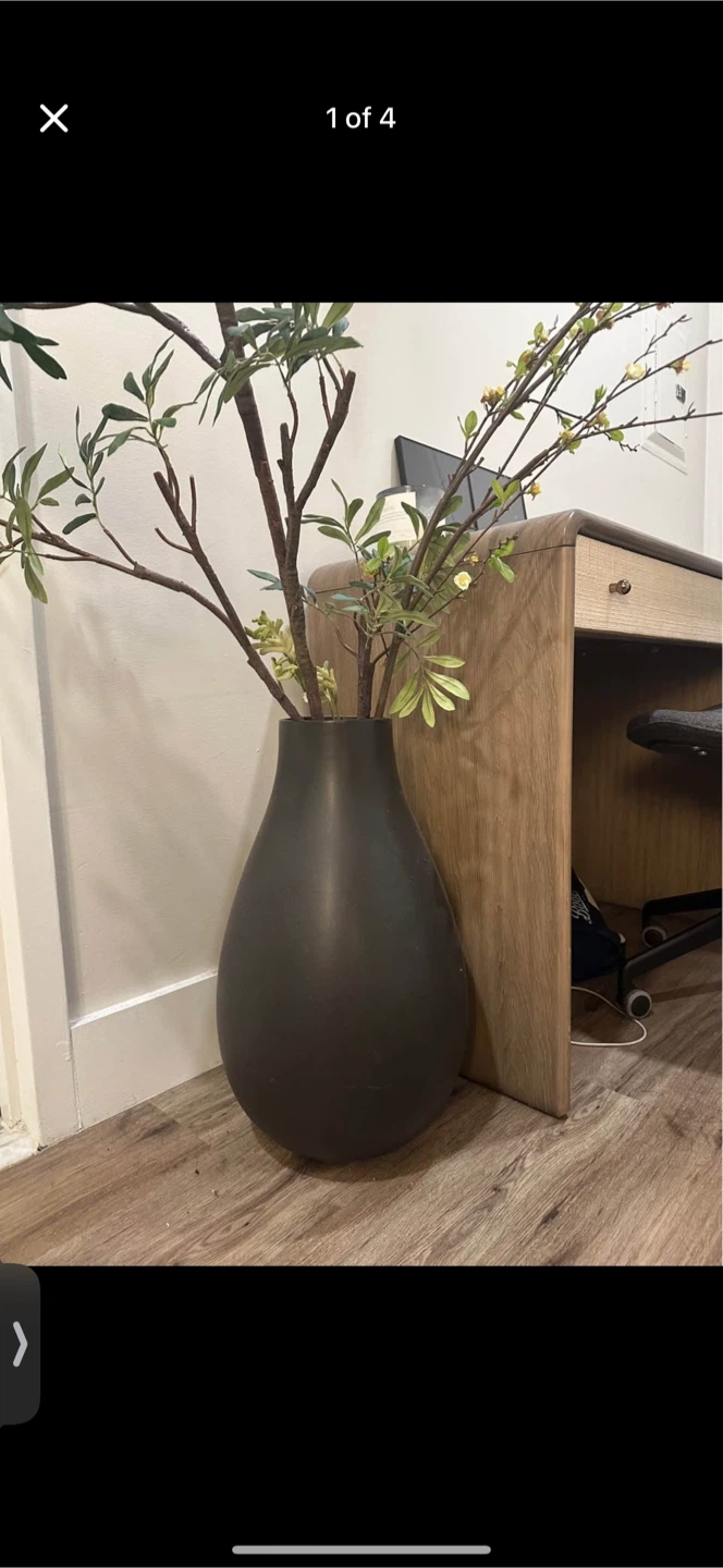 West Elm Large Matte Black Vase - photo 3