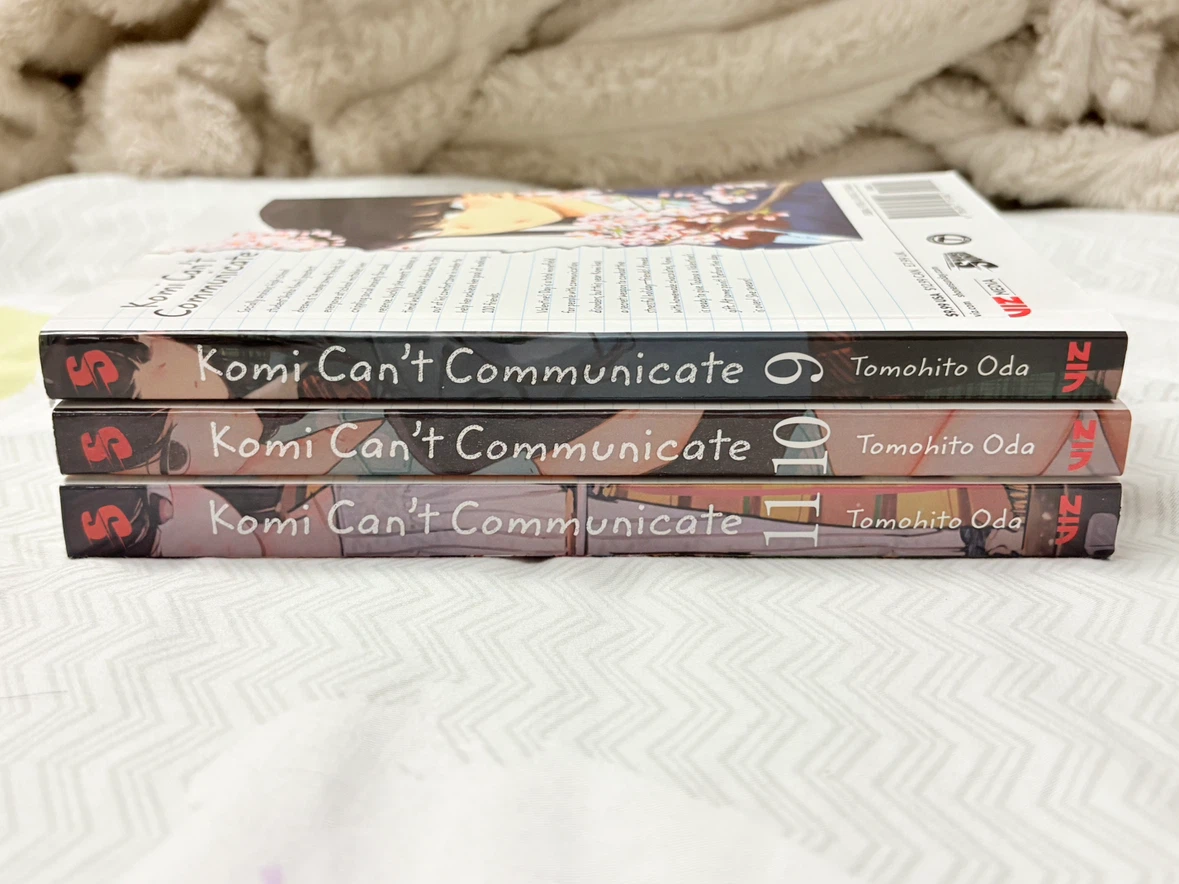 Komi Can’t Communicate Manga (bulks of 3) - photo 3