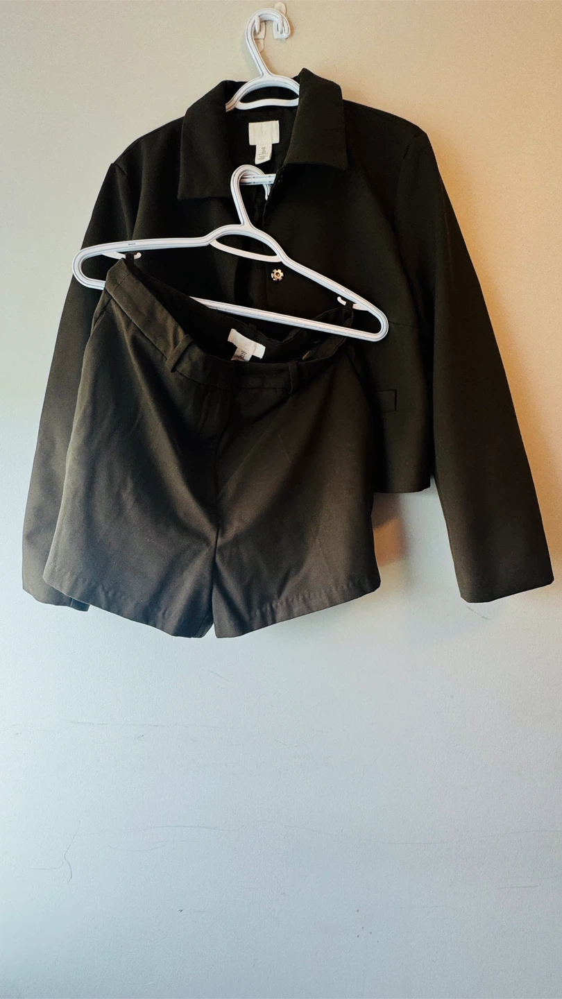 H&M Blazer and Shorts Set - photo 2