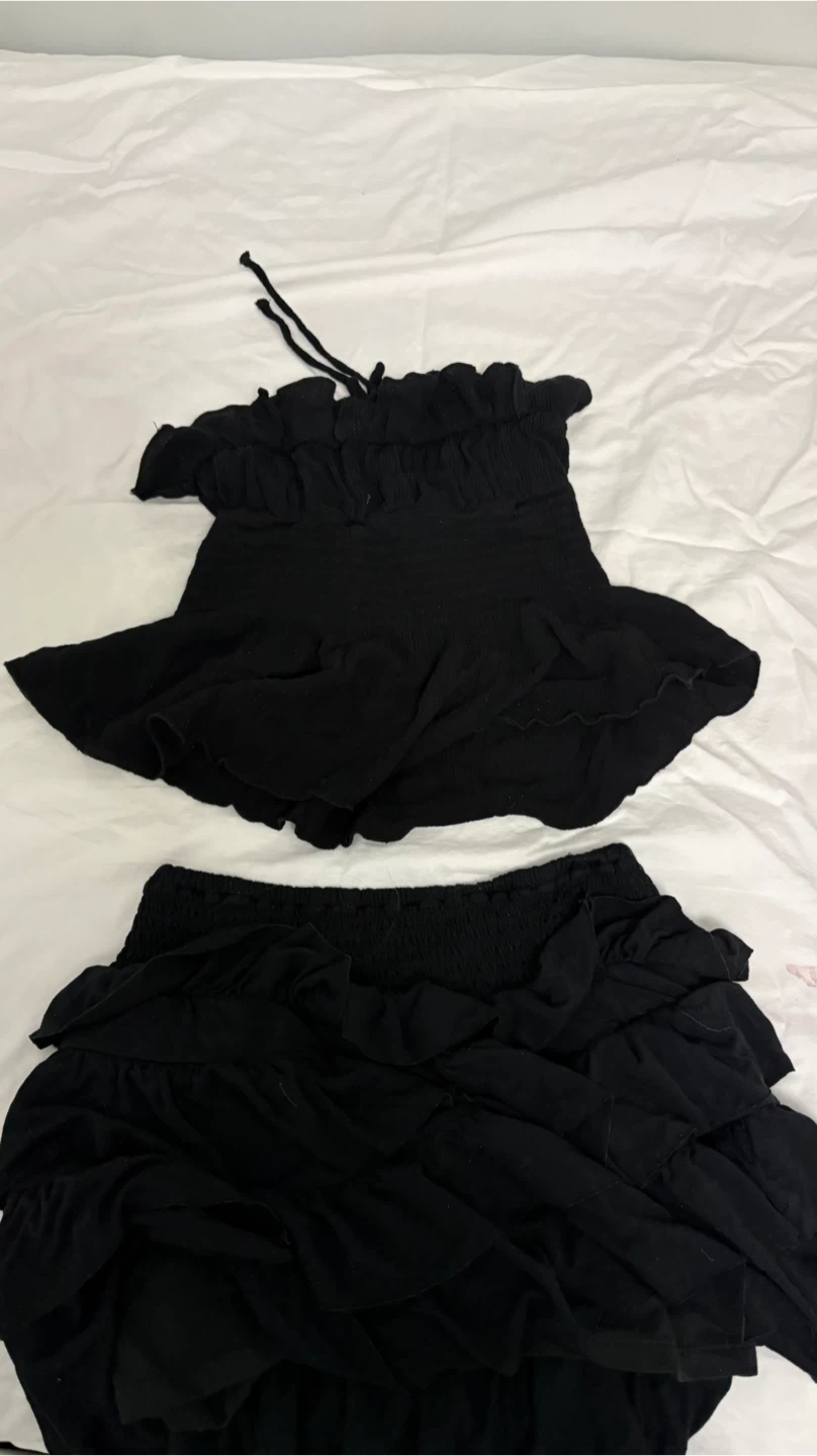 Black OFF-SHOULDER RUFFLED TOP & SKIRT SET XS - photo 3