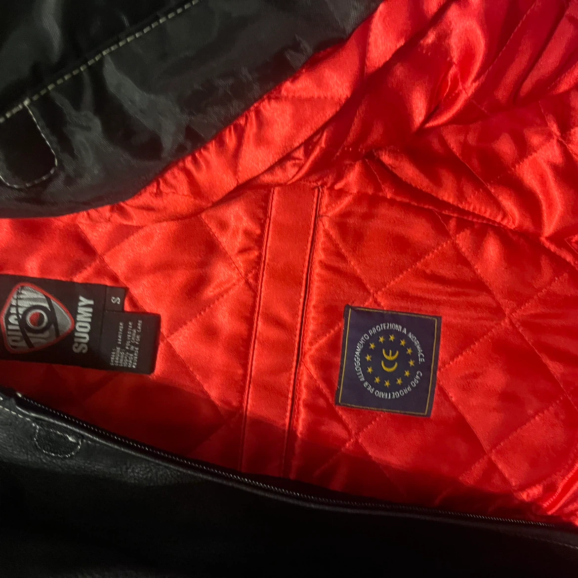 Suomy Black Leather Motorcycle Jacket - photo 2