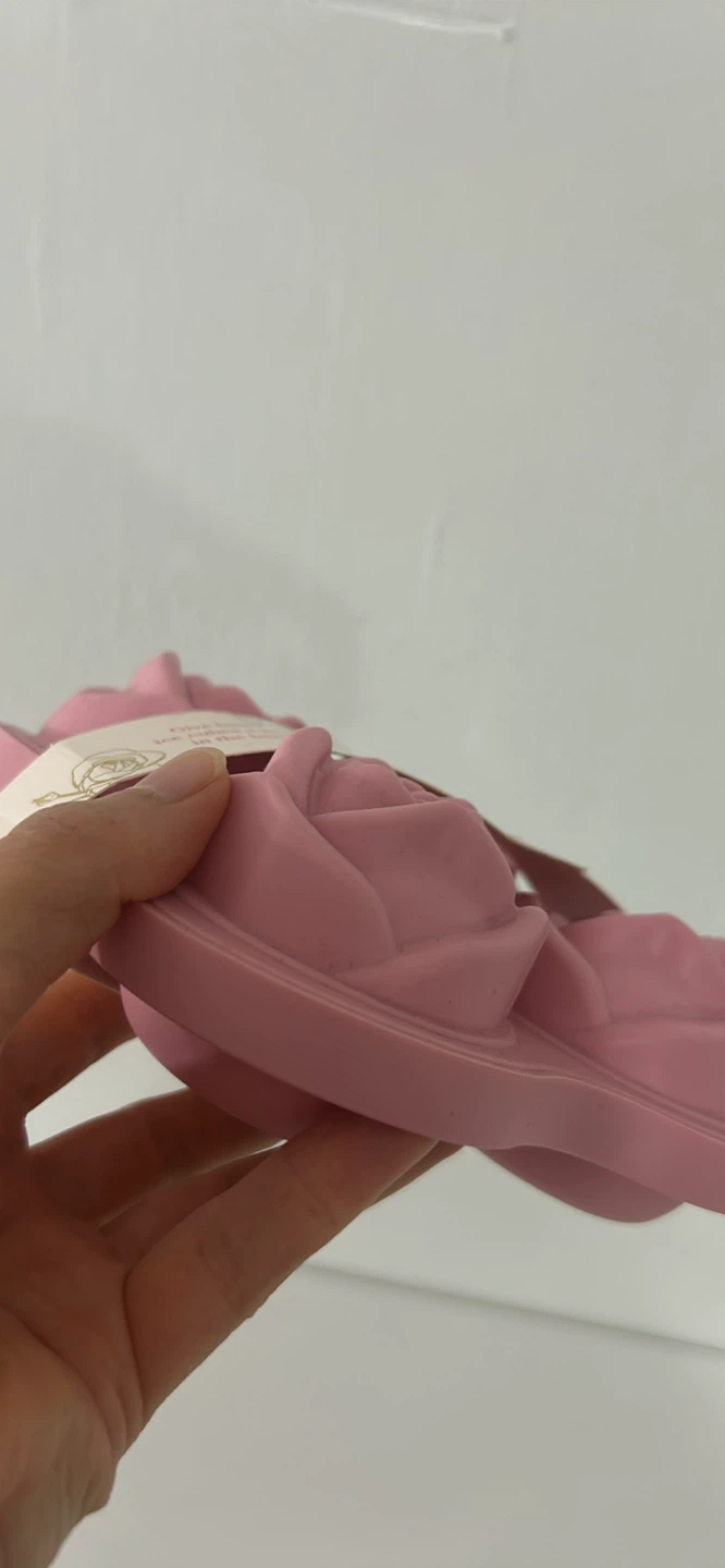 Sip Sip Rosé Silicone Ice Mold - Rose Shape - photo 3