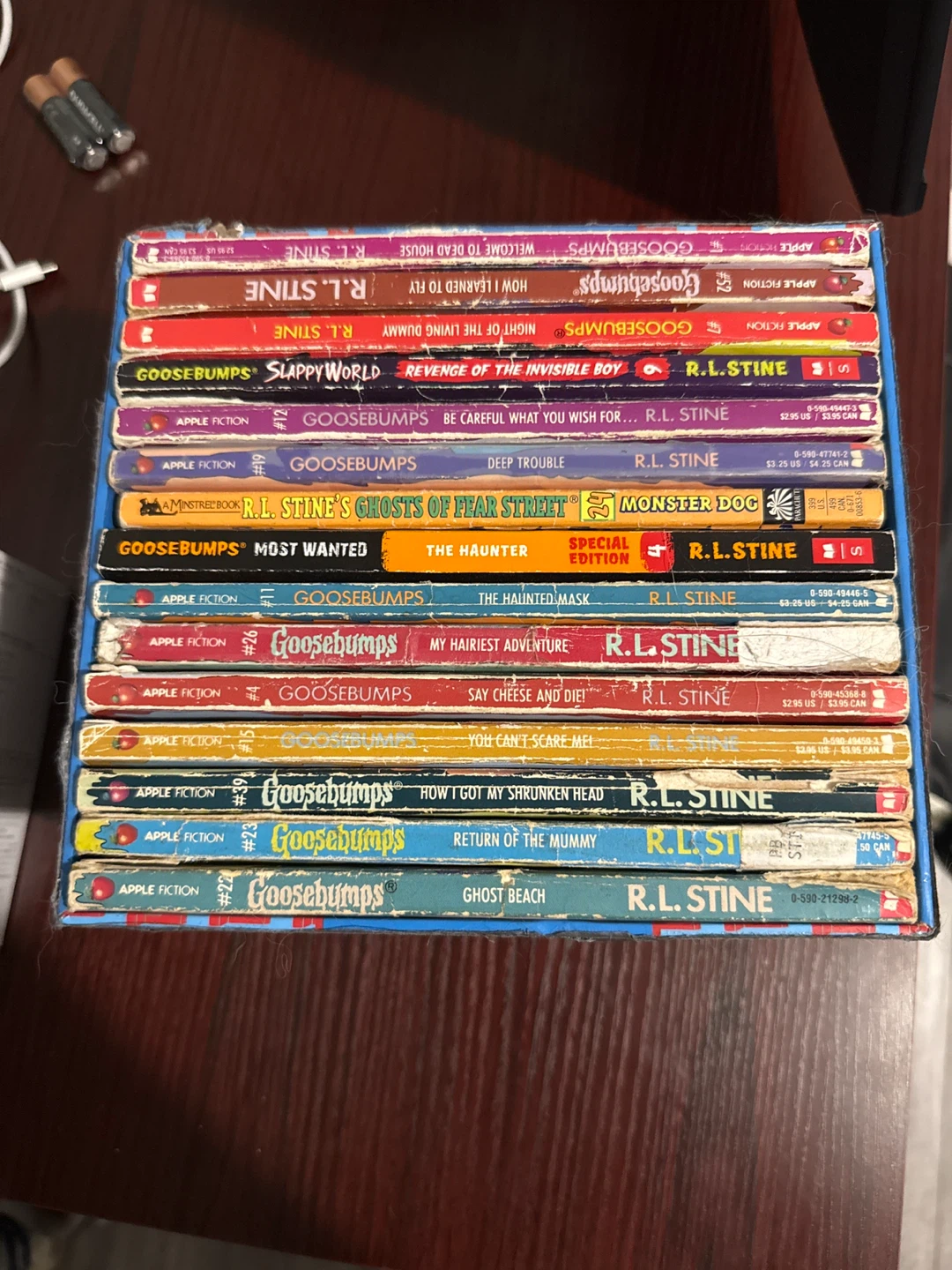 R.L. Stine Goosebumps Book Collection