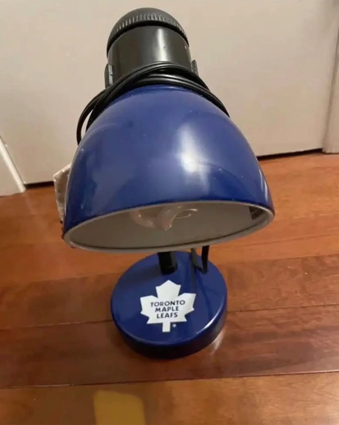 Toronto Maple Leafs Desk Lamp