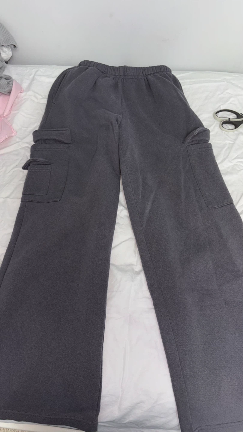 Grey Cargo Sweatpants