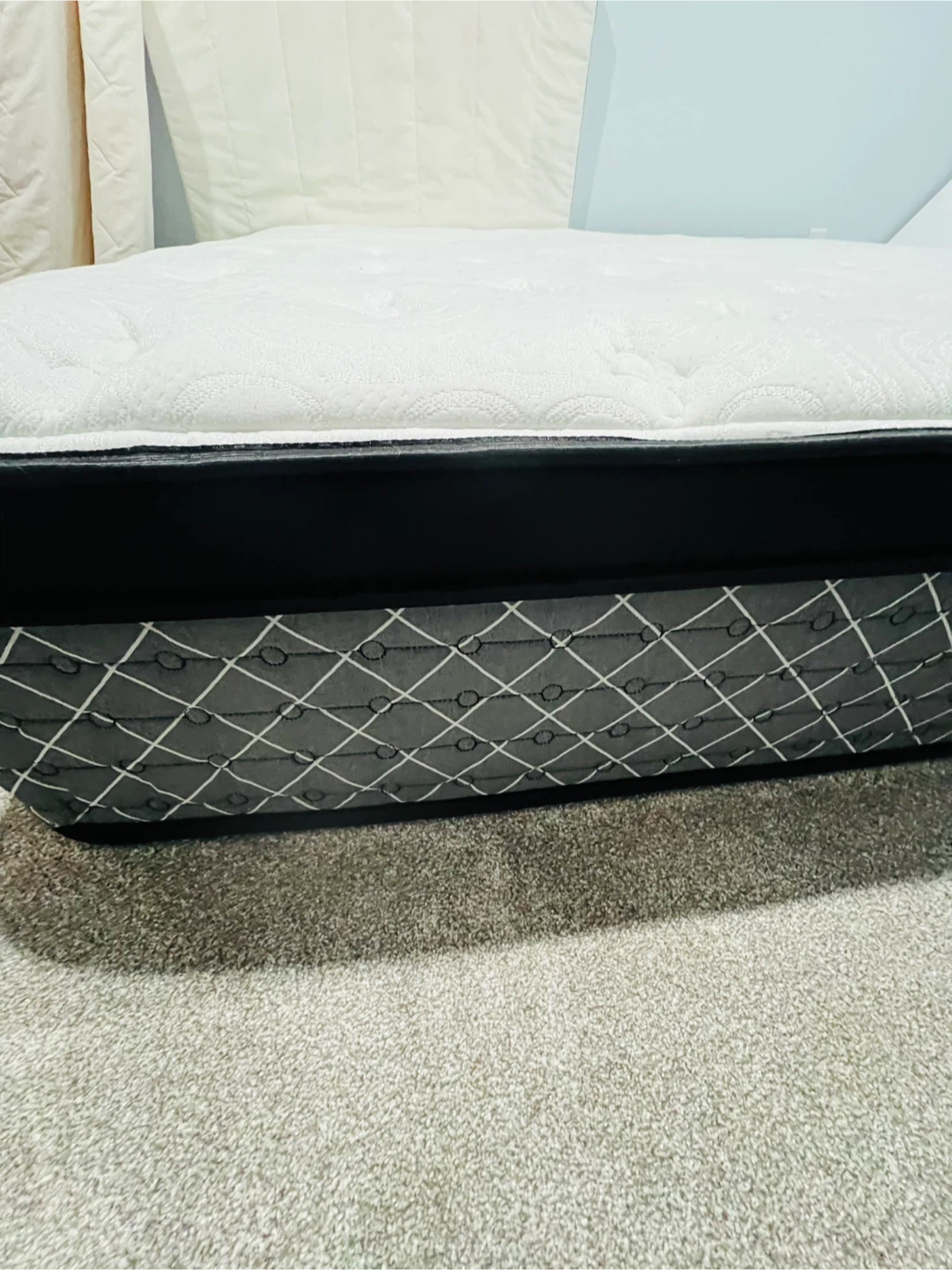 Kingsdown Dionne Mattress king size - photo 2