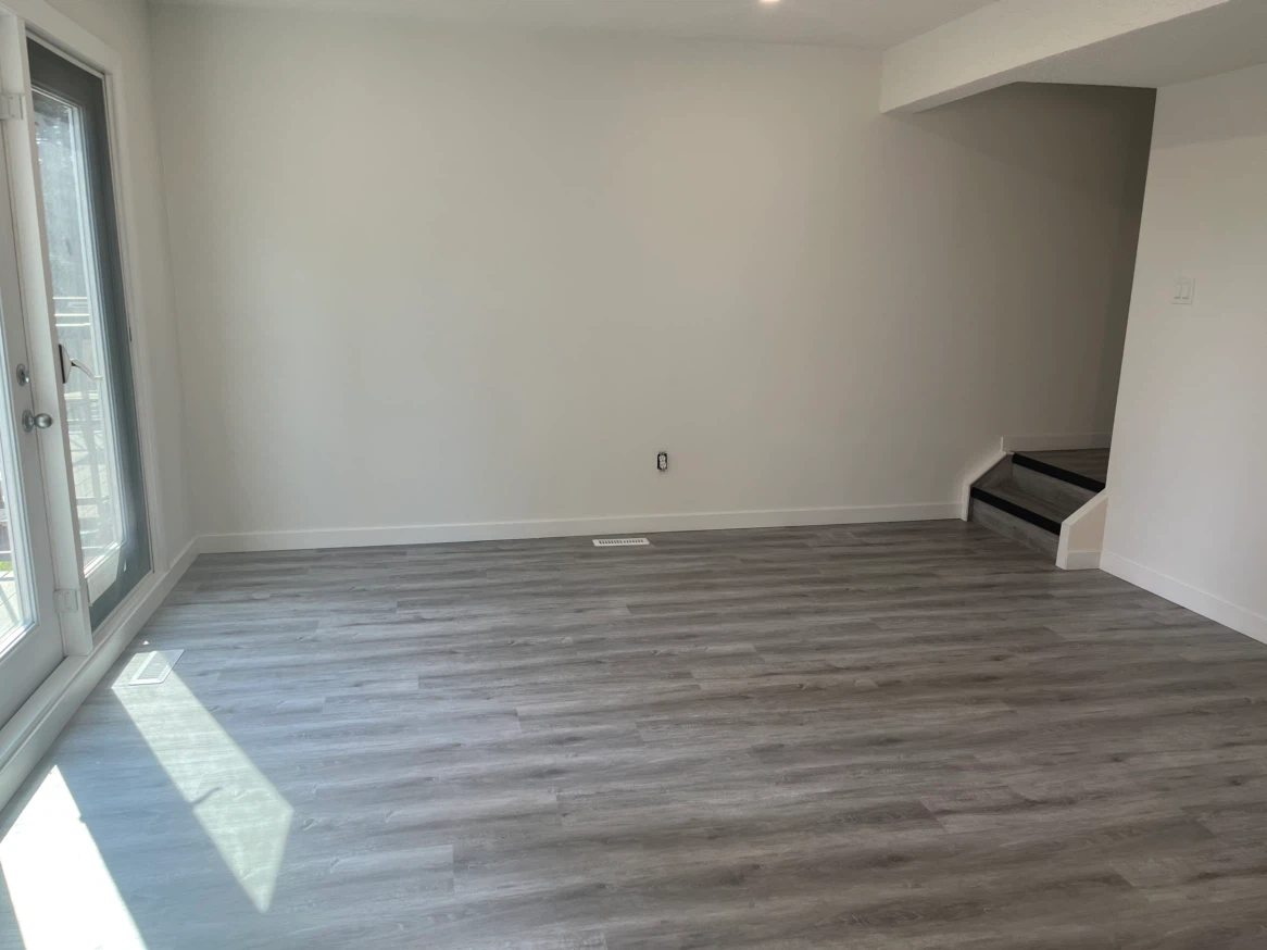 Full townhouse - photo 3
