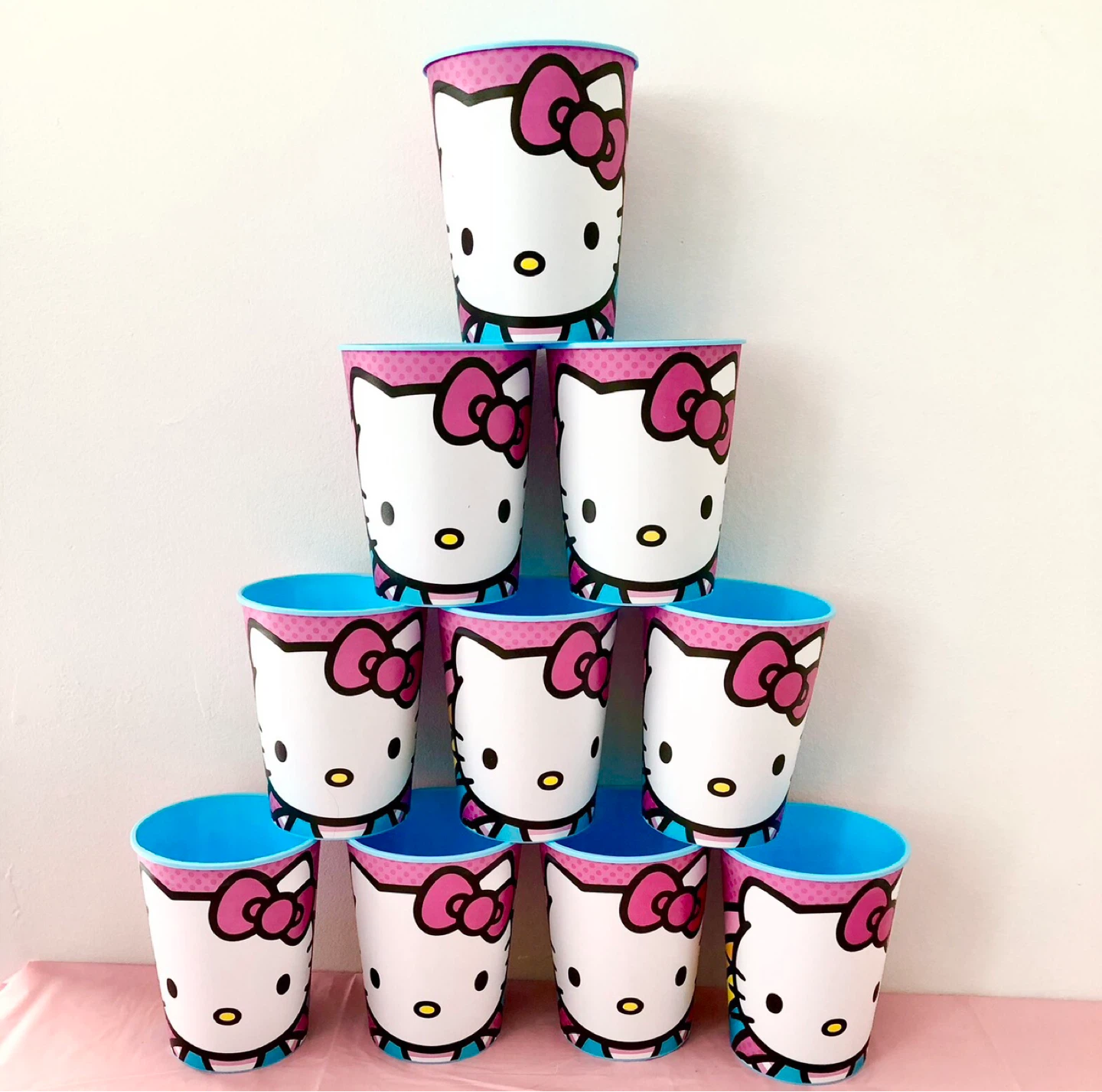 LOTS OF HELLO KITTY STUFF - photo 5